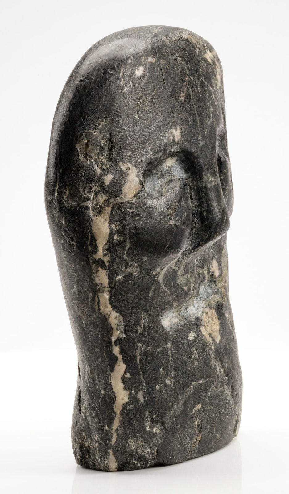 JOHN TIKTAK, R.C.A. (1916-1981) KANGIQLINIQ (RANKIN INLET), Head, early 1970s