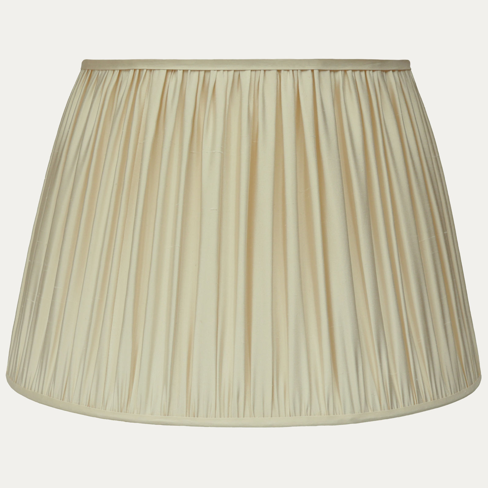 Avocado Taffetas Fontages Silk Pembroke Lampshade