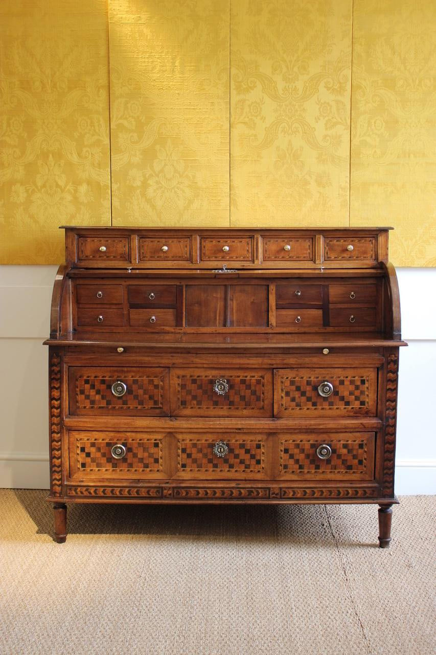 Wonderful 18th Century French Roll Top Desk ( cylinder bureau )