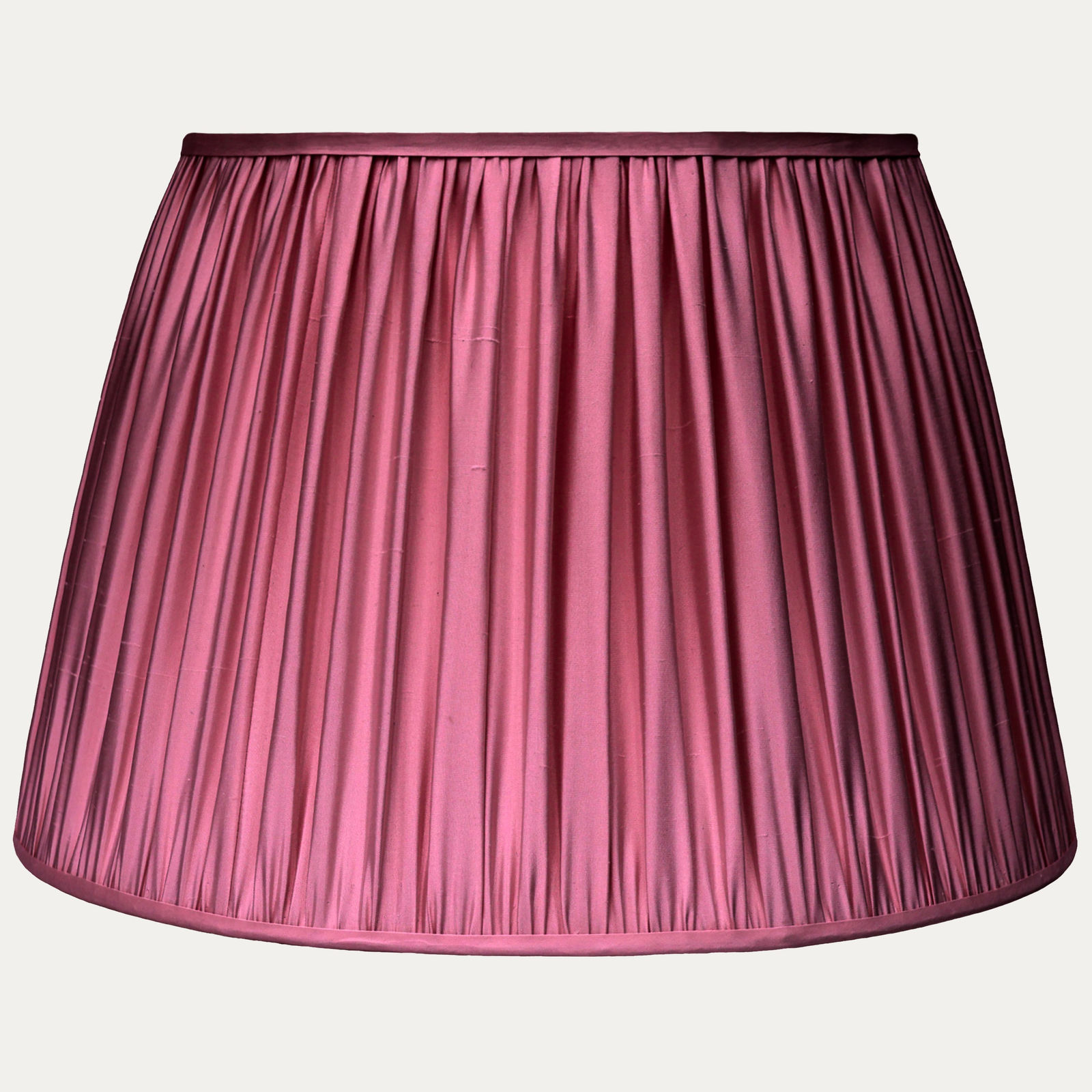 Taffetas Ninon 5226 Silk Pembroke Lampshade