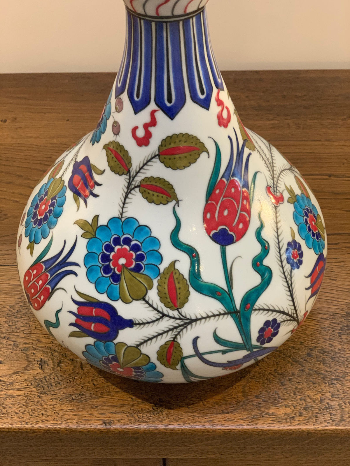 Iznik Water Bottle by Alper & Erdem Ergüler