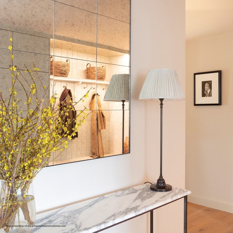 Hector Finch Table Lamp