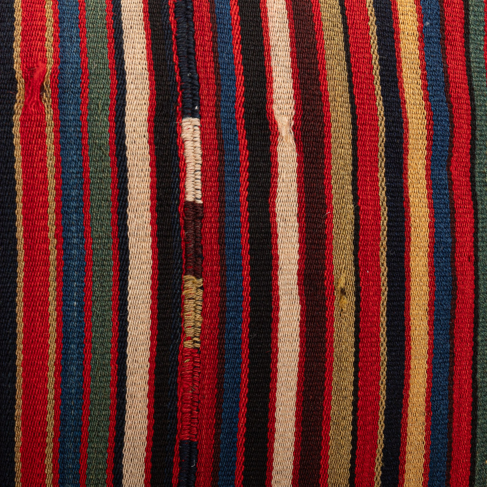 46x46cm 18x18in Jajim Striped Cushion