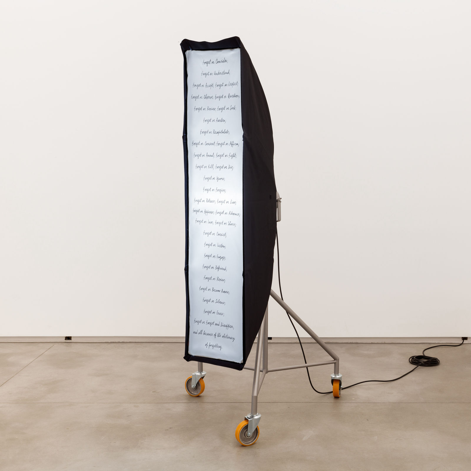 Vasco Araújo - Listening Machine #5