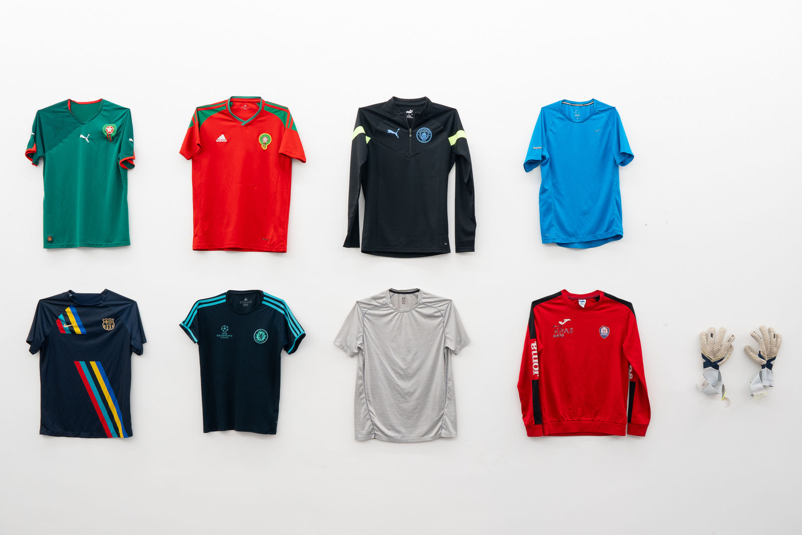 Thomas Verstraeten, 21st Century Portrait - shirts, 2024