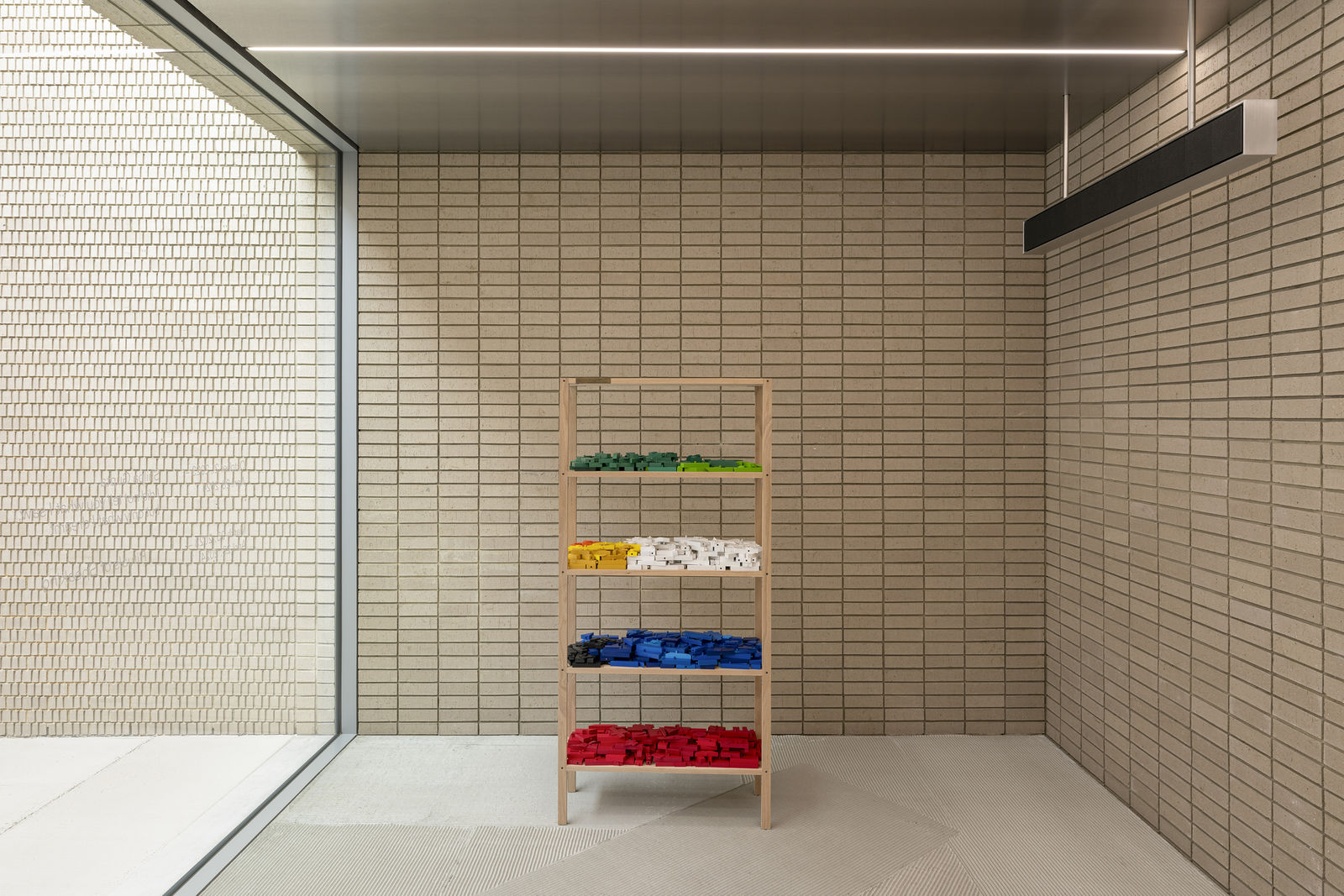 SHILPA GUPTA, I did not tell you what I saw, but only what i dreamt, 2023