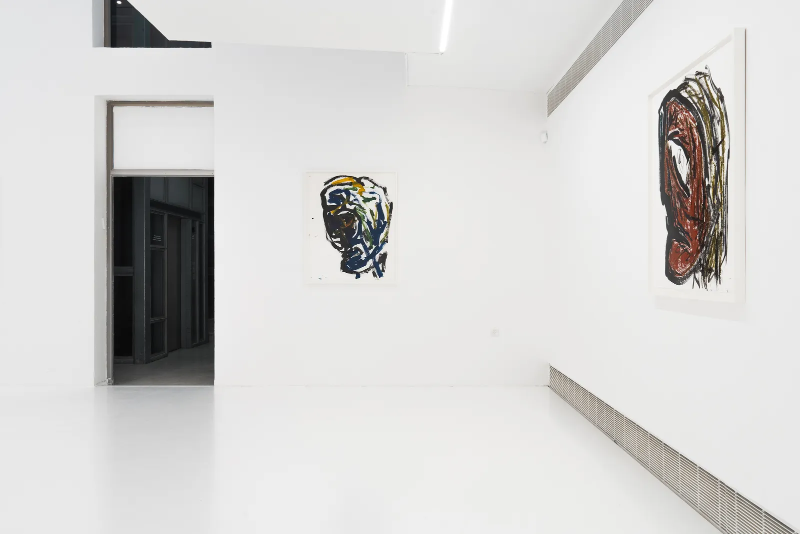 DANIEL SILVER, Chorus and Walking Tables, 2022