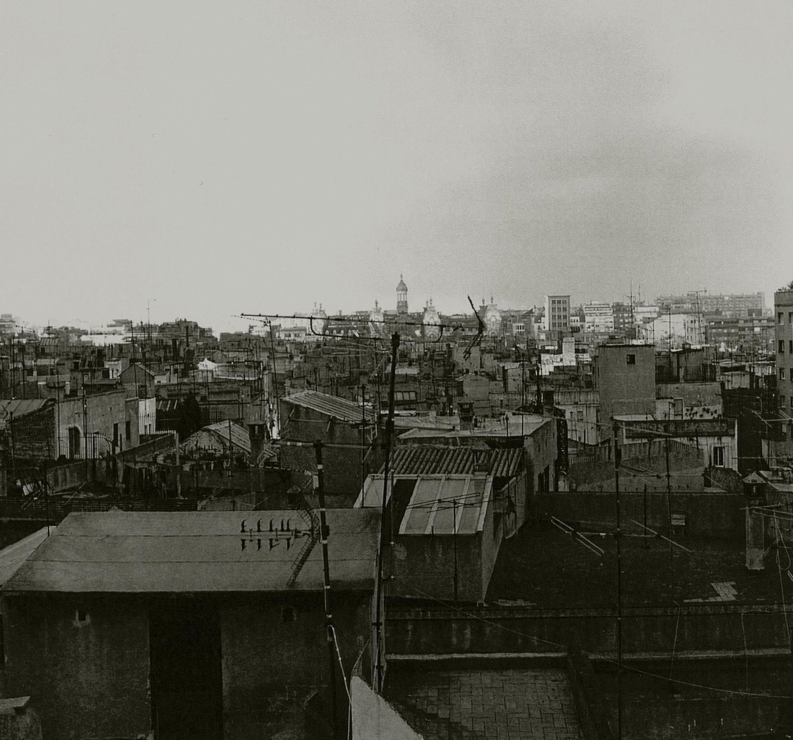 Craigie Horsfield, From Via Layetana to East, Barcelona. June 1995, 2000