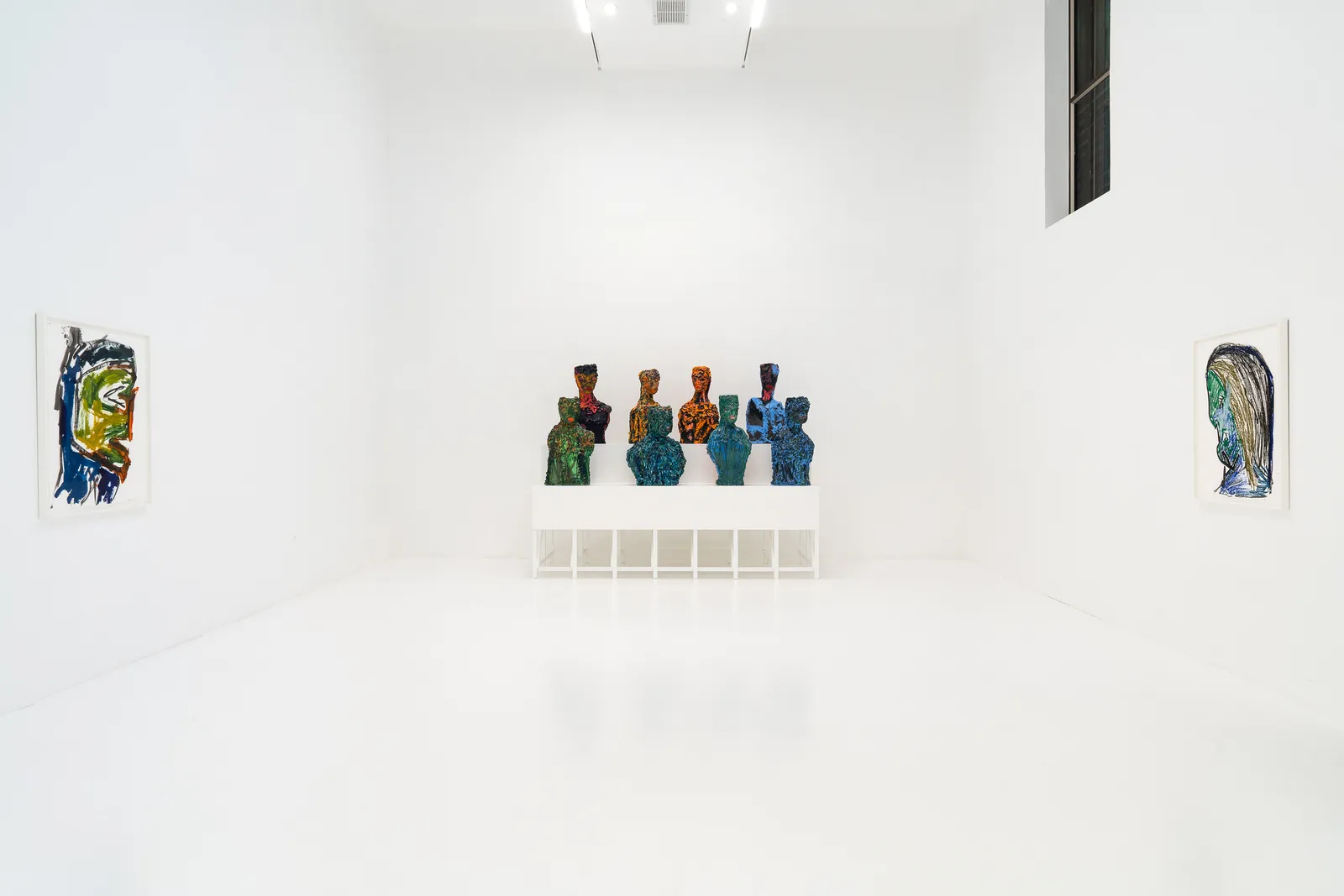 DANIEL SILVER, Chorus and Walking Tables, 2022