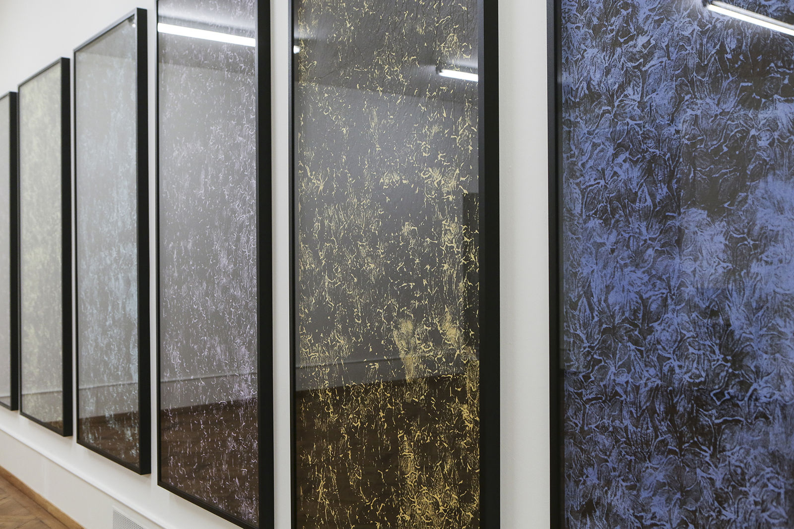 ANNA BARRIBALL, Screen, 2018 (series)