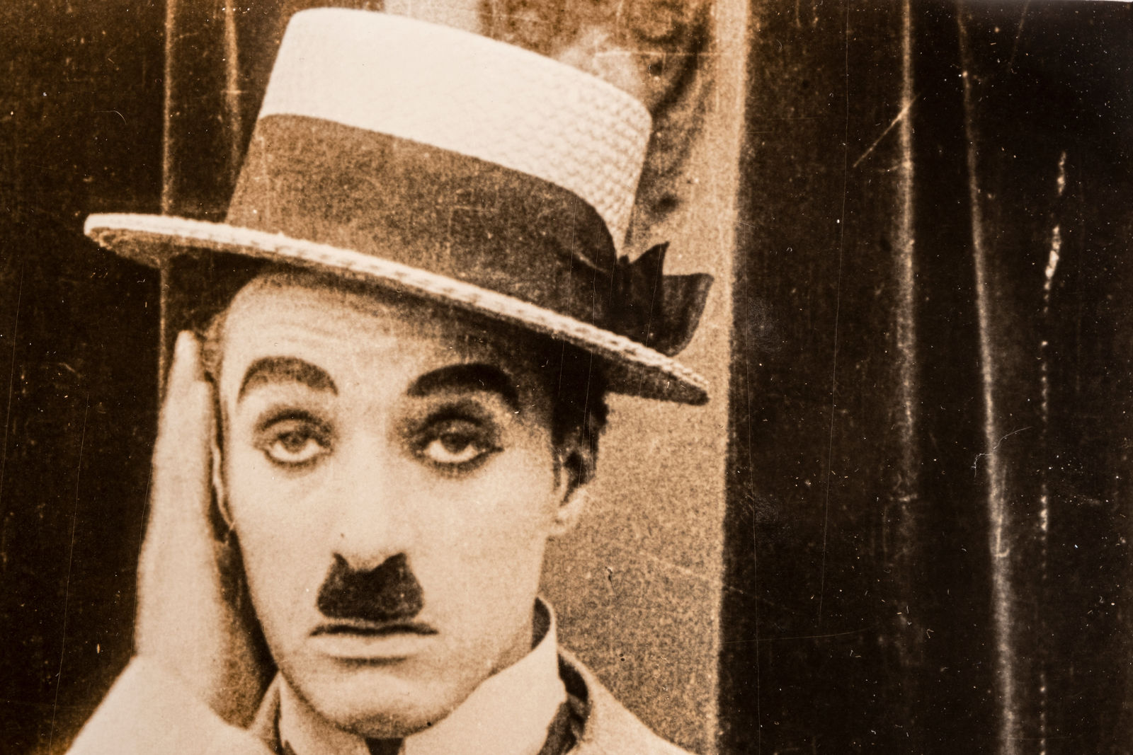 Unspecified Photographer, Charlie Chaplin in the film 'Modern Times' I, 1936