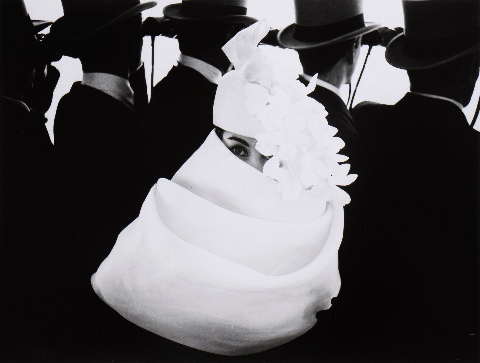 Frank Horvat, Givenchy Hat A, Paris, 1958.