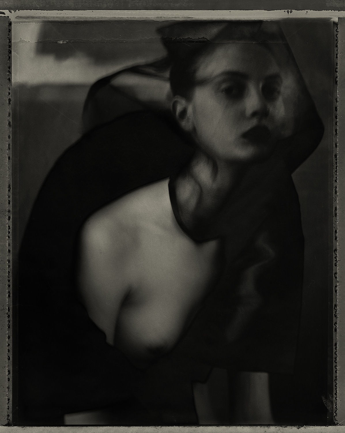 Sarah Moon, Femme voilée I, 2011.