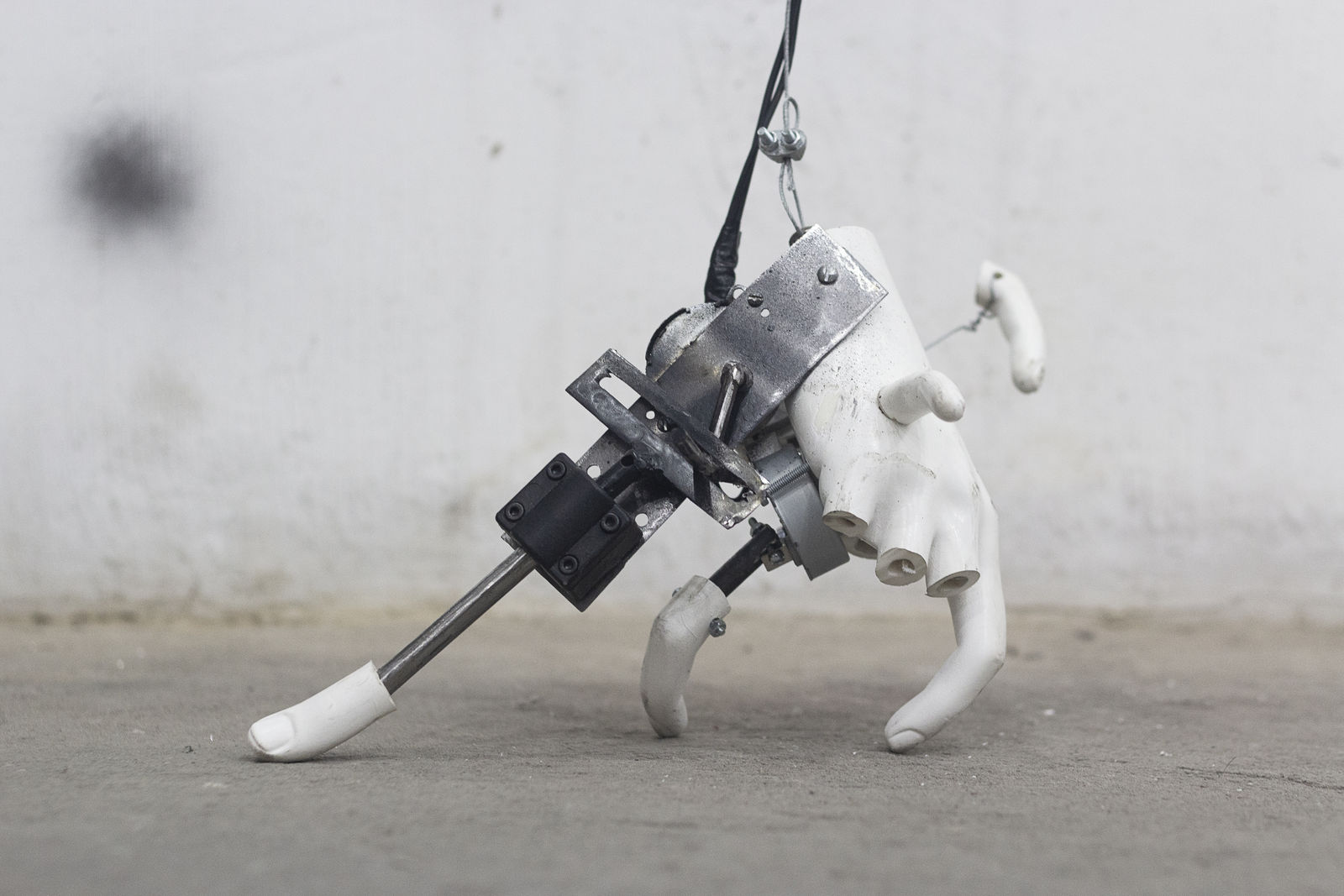 Ilê Sartuzi, The Thing, 2021