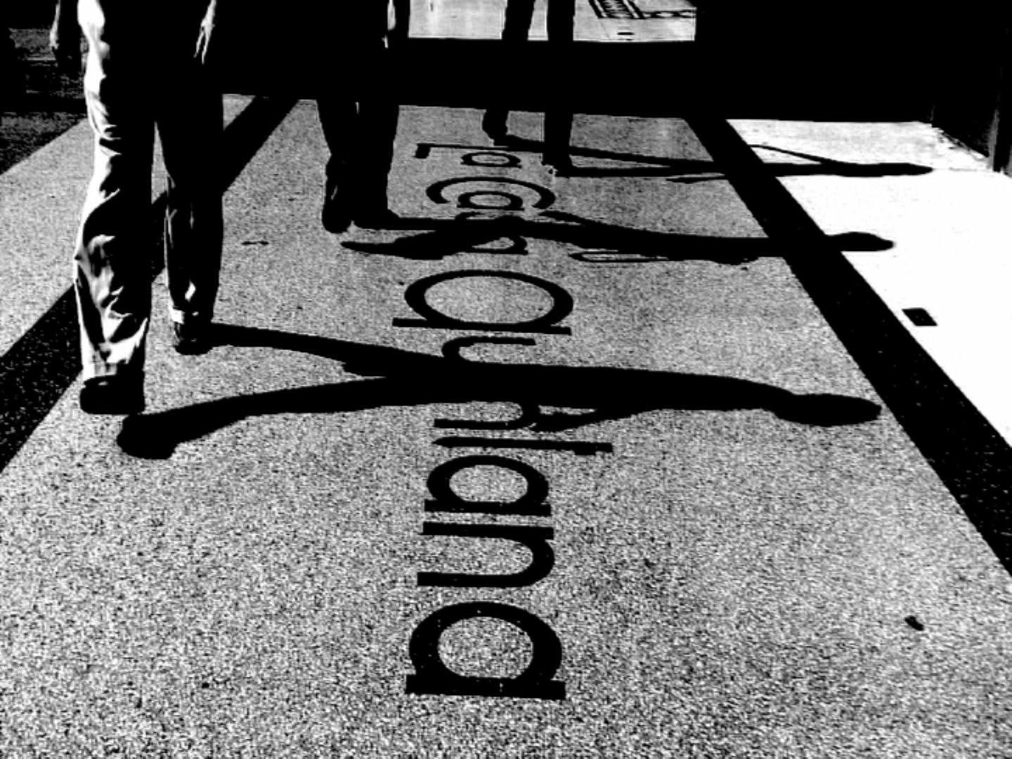 Carlos Garaicoa, Fin de Silencio (Suelos Contrastados), 2010