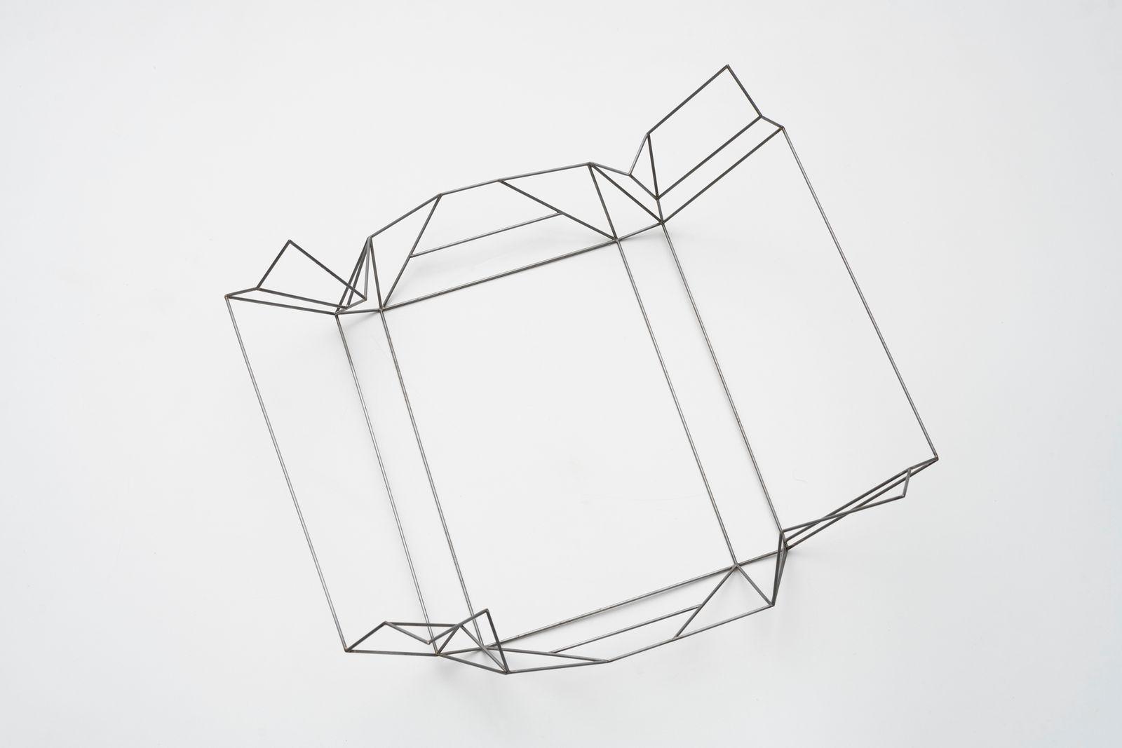 Jorge Macchi, Presente 2, 2018