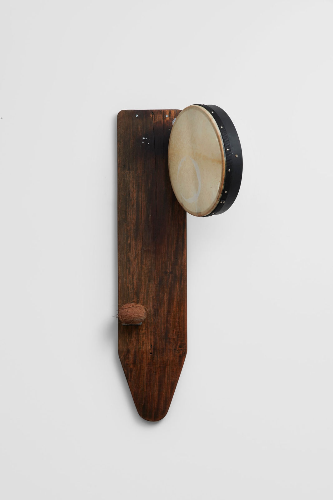 Alexandre da Cunha, Coconut Figure II, 2020