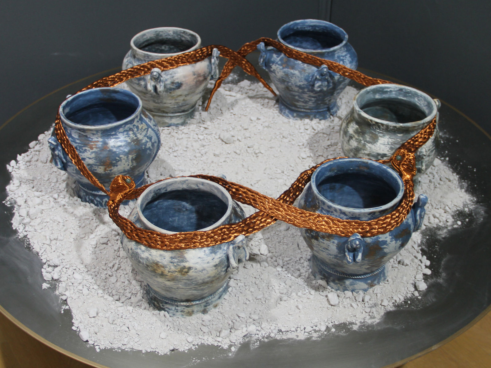 Camila Rodríguez Triana, Tierra del vientre (Belly Earth), 2023