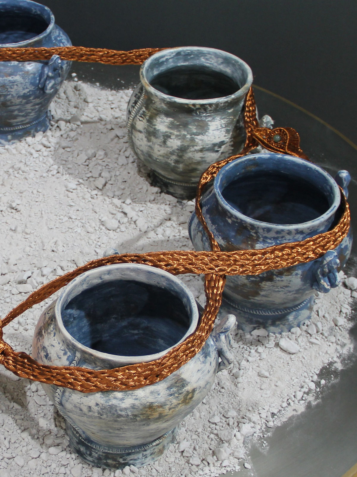 Camila Rodríguez Triana, Tierra del vientre (Belly Earth), 2023