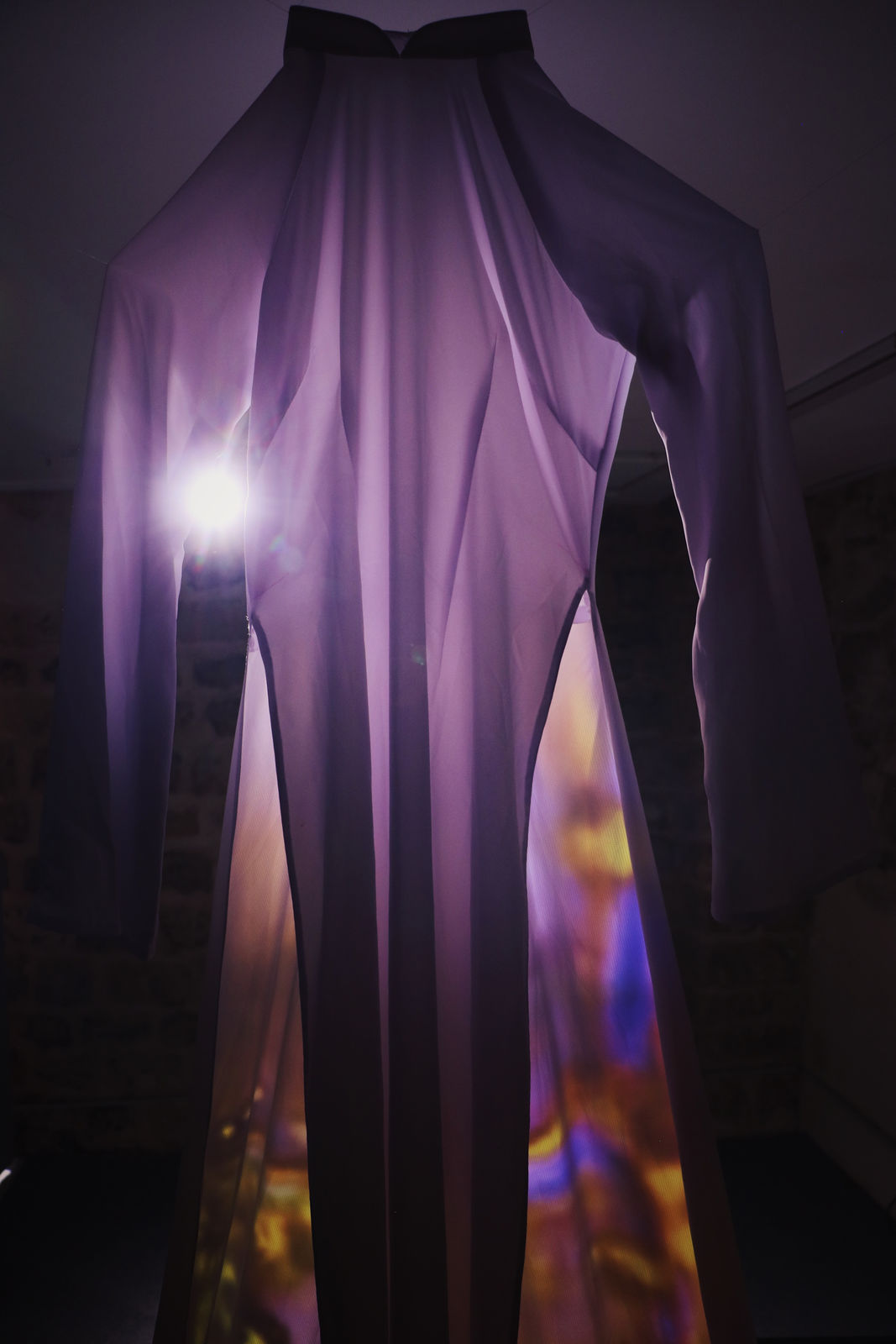 Victoria Pham, roots run wild on threads of memory, 2025