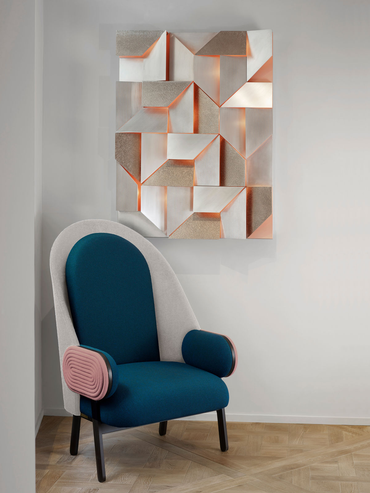 Charles Kalpakian, Moon