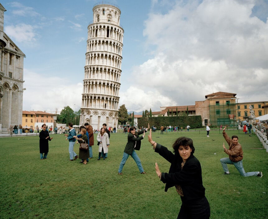 Martin Parr, The Leaning Tower of Pisa, 1990