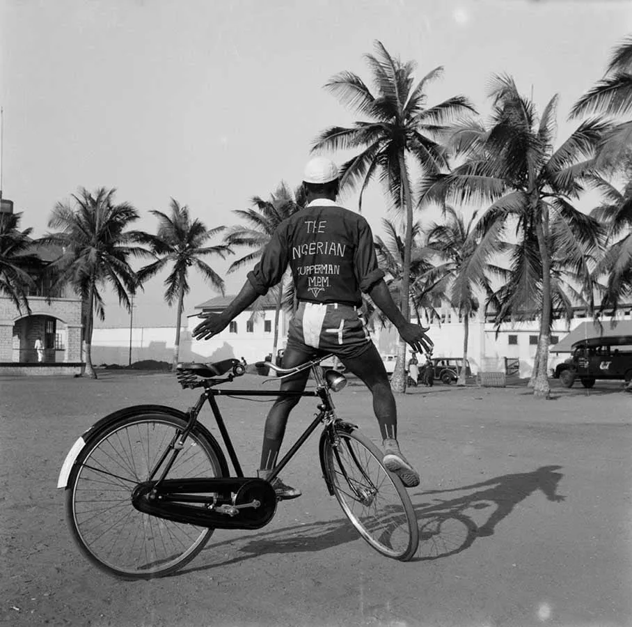 James Barnor, The Nigerian Superman, a renowned performer in Mantse Agbona, Jamestown, Accra, 1958