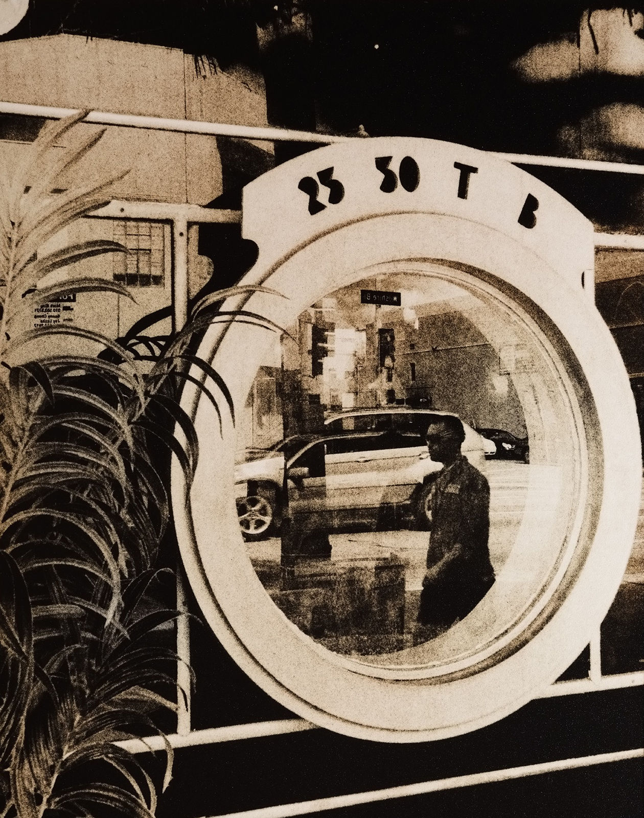 Guillaume Zuili, Art Deco Shop on Miracle Mile, 2023