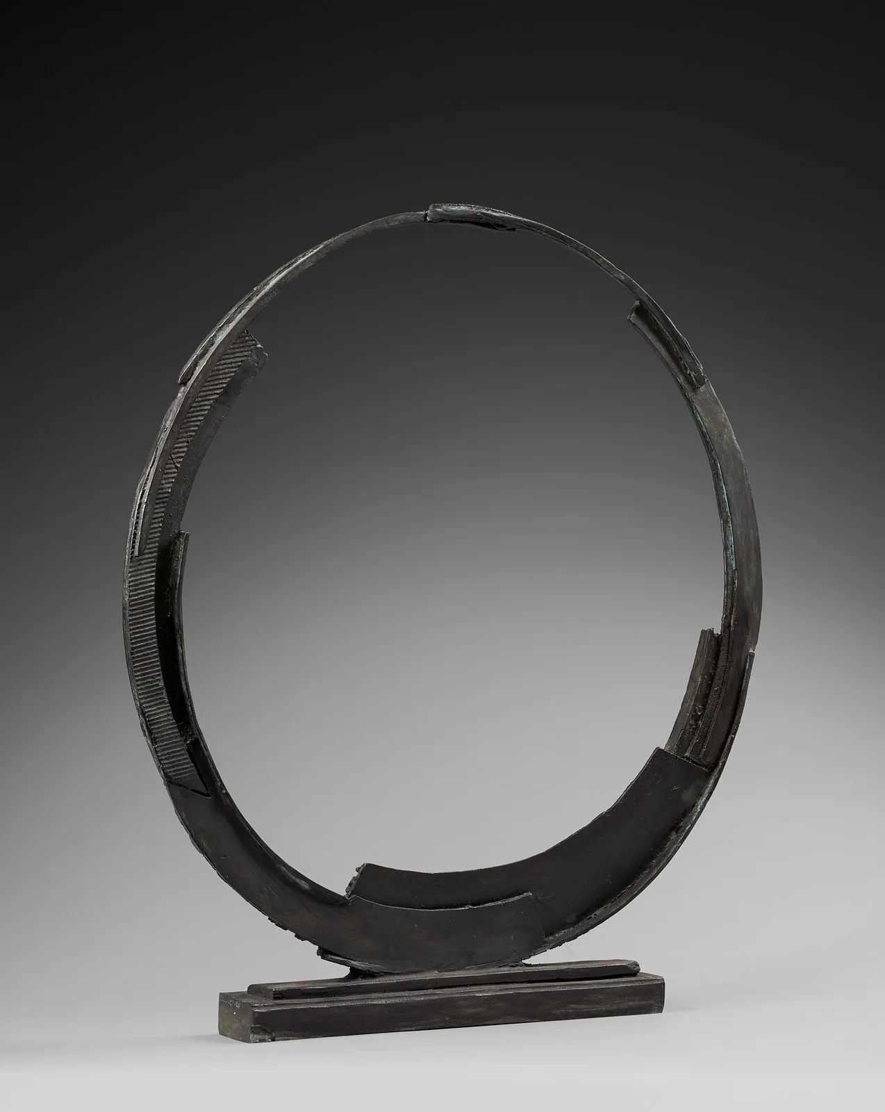 BRUNO ROMEDA, Untitled (cerchio), 2016