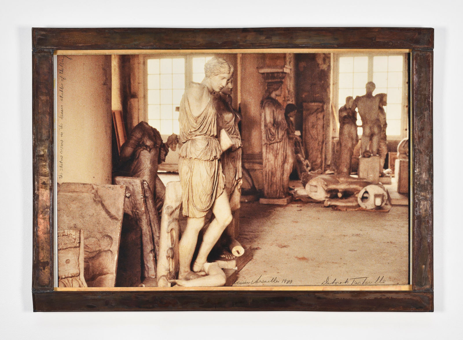 Deborah TURBEVILLE, The statue room... (Unseen Versailles), 1980