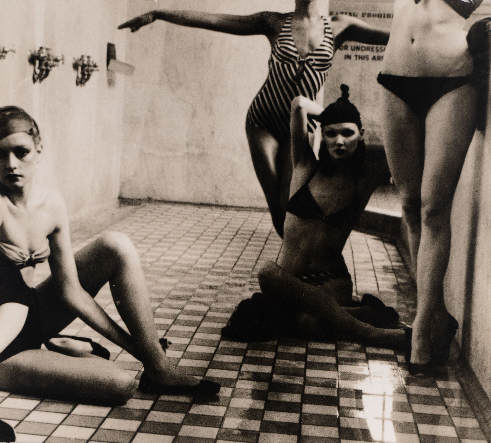 Deborah TURBEVILLE, Untitled (Asser Levy Bathhouse) ("Bathhouse," New York, New York), 1975