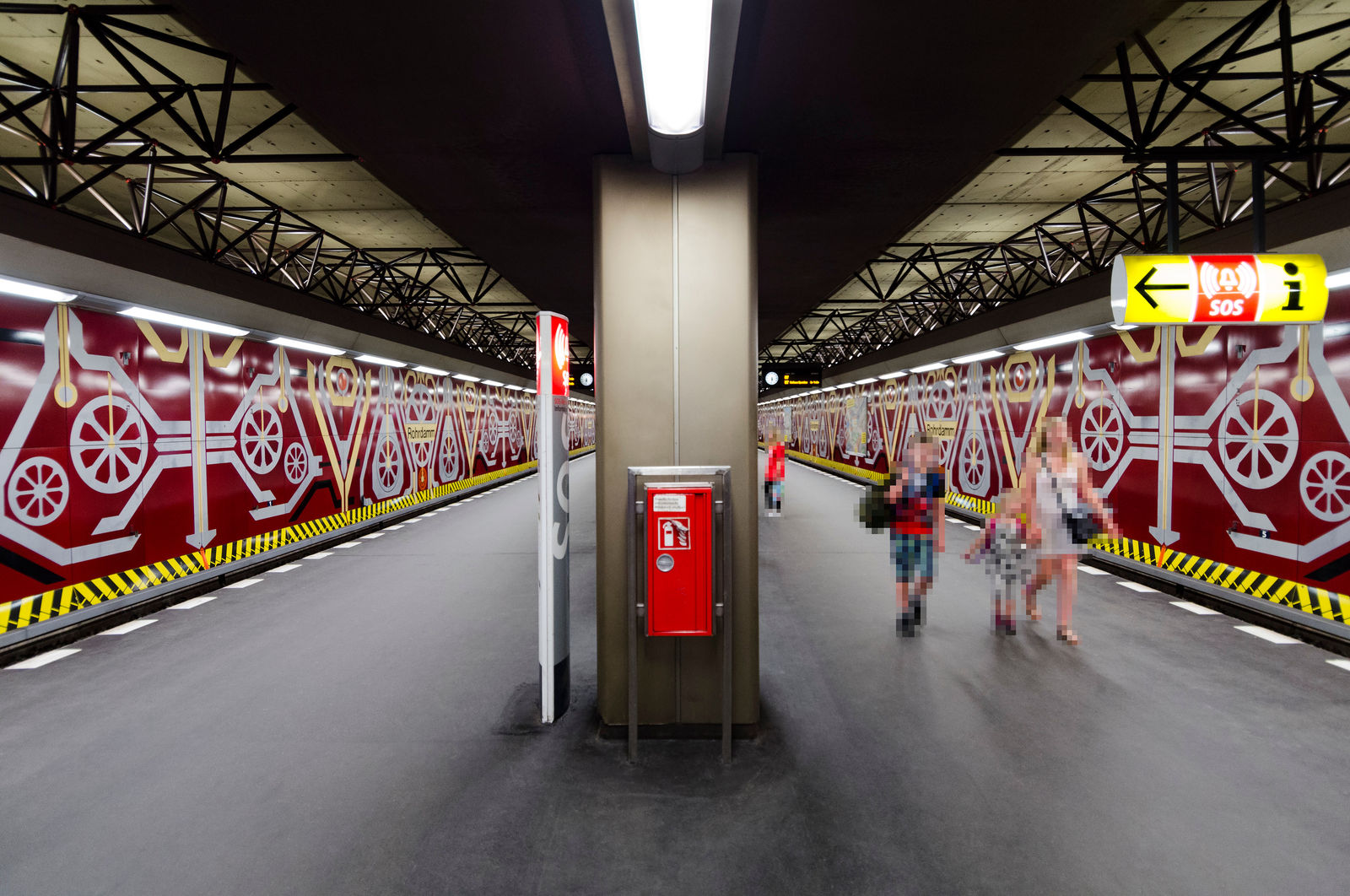 Felipe Lavin, Ausgang/Exit Series - Rohrdamm, 2018