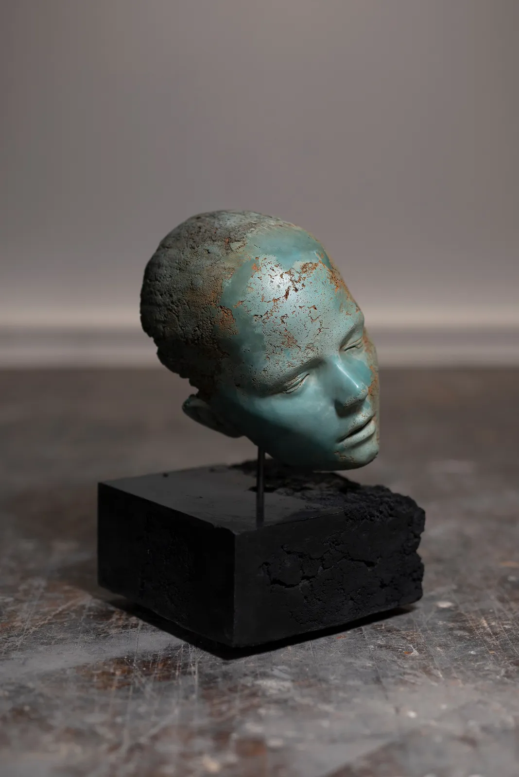 Maya Kulenovic, Sleeper / Fragment, Turquoise ( Var #1), 2021