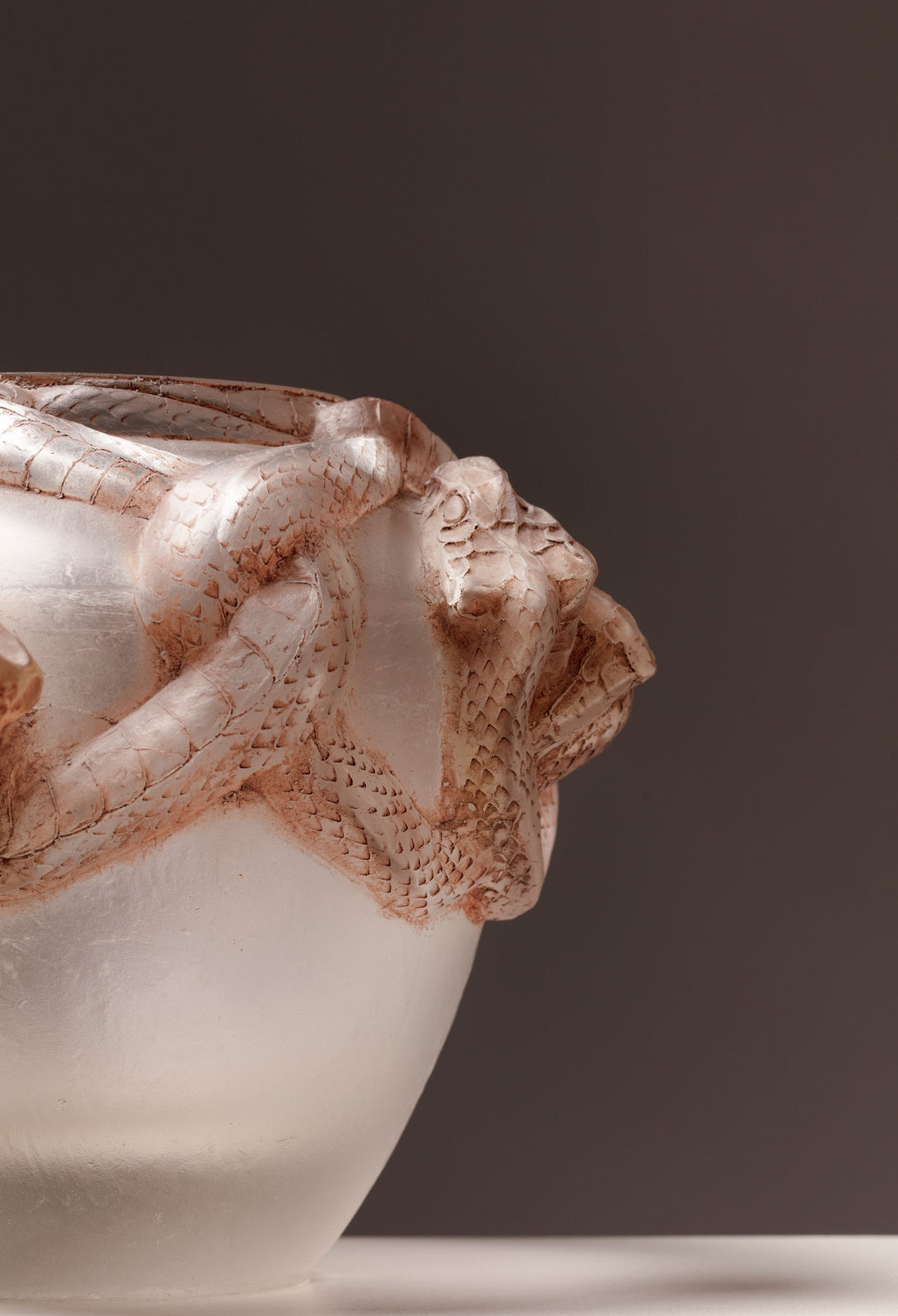 RENÉ LALIQUE, 'HUIT SERPENTS' VASE, 1914