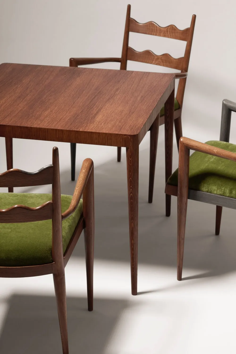 JEAN ROYÈRE, GAME TABLE AND SET OF FOUR CHAIRS, c. 1950