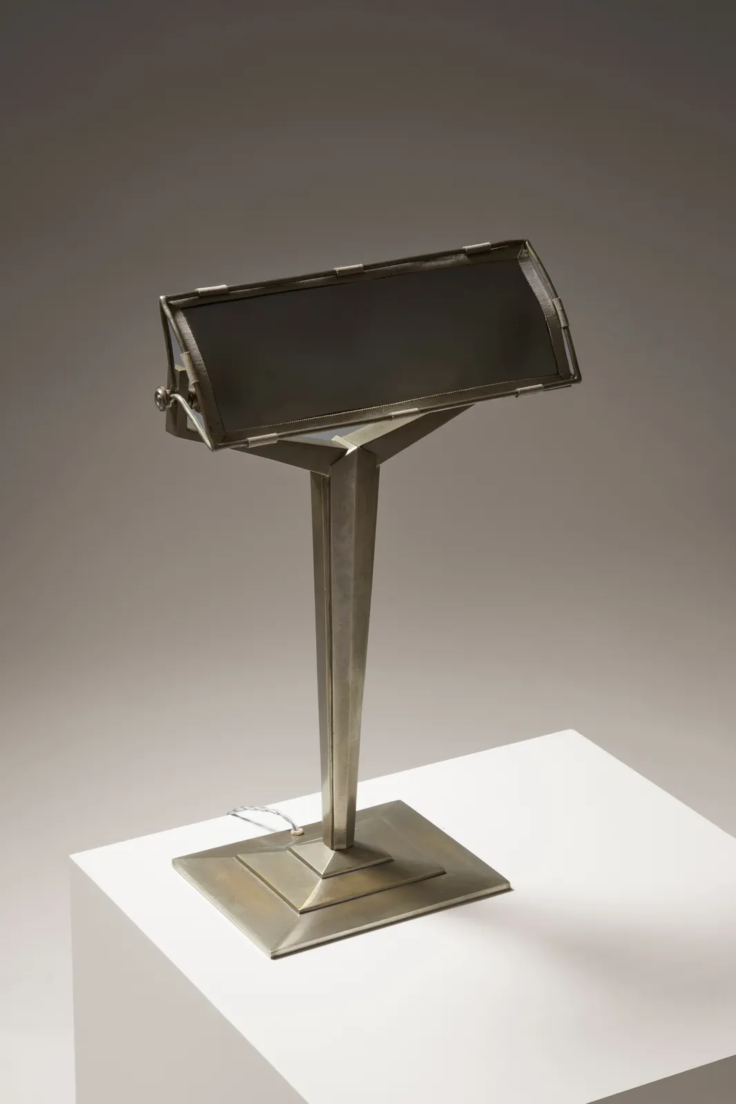 DOMINIQUE, DESK LAMP, c. 1924