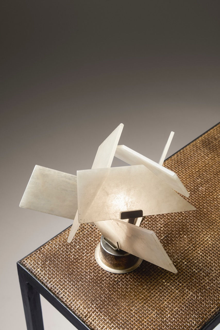 PIERRE CHAREAU, 'FLEUR' TABLE LAMP, MODEL NO. LP166, c. 1924