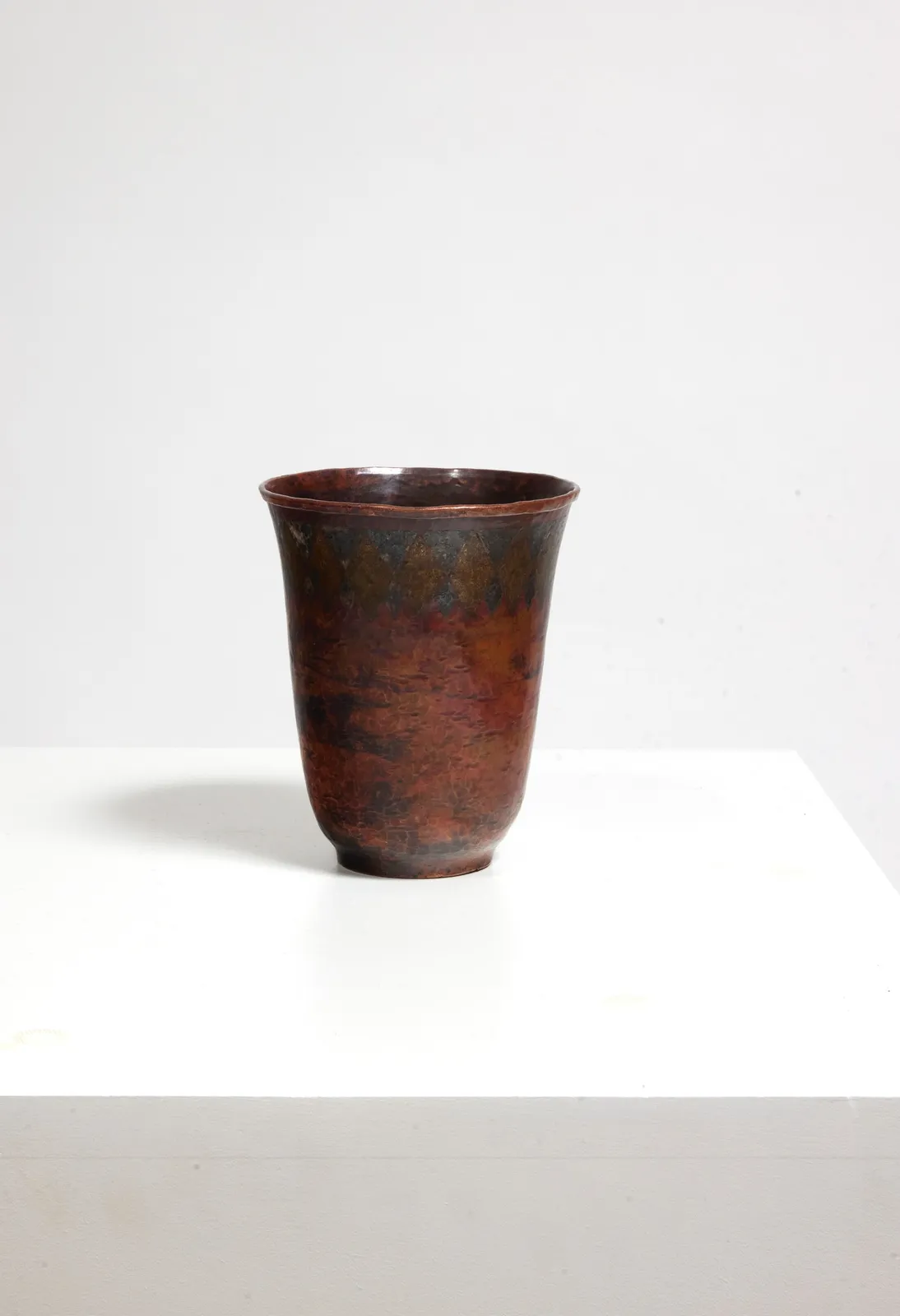 CLAUDIUS LINOSSIER, VASE, c. 1930