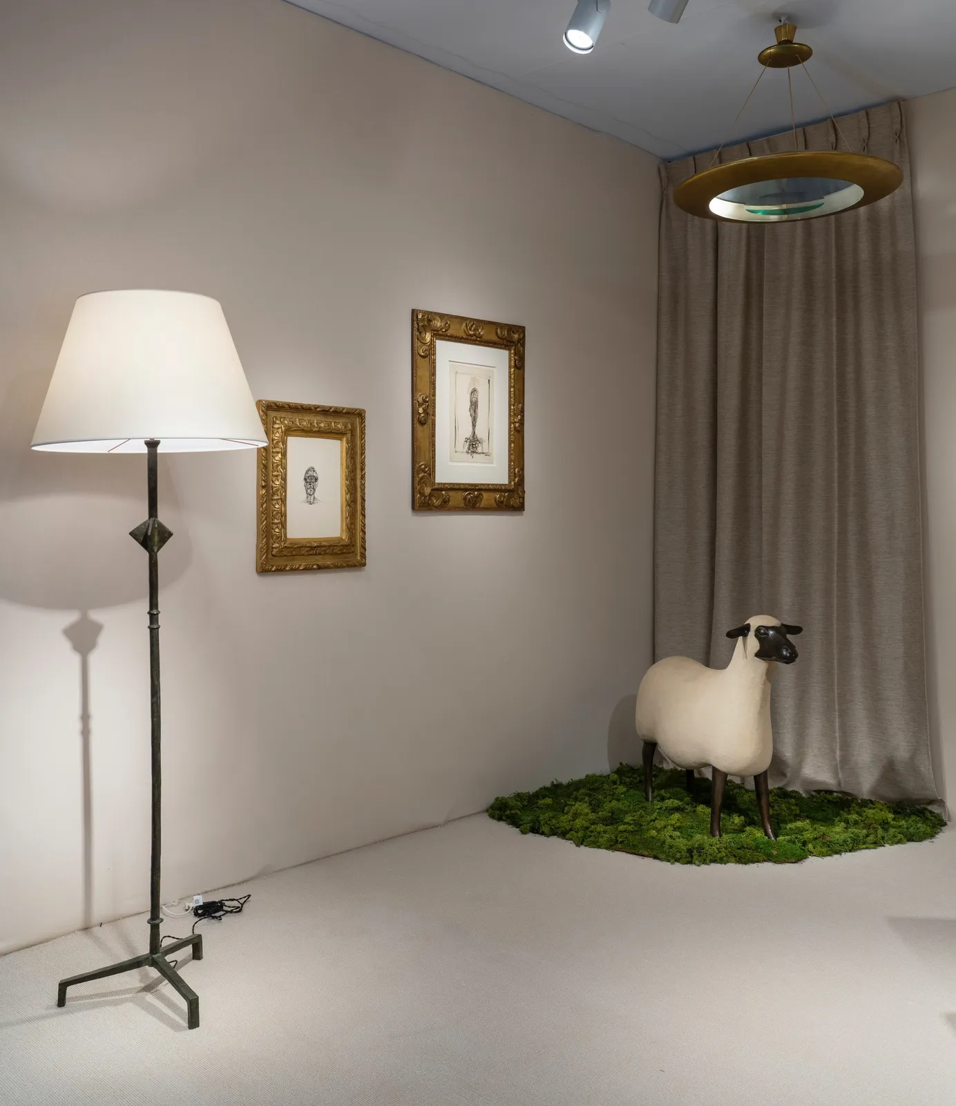 ALBERTO GIACOMETTI, PAIR OF FLOOR LAMPS 'ETOILE', c. 1936