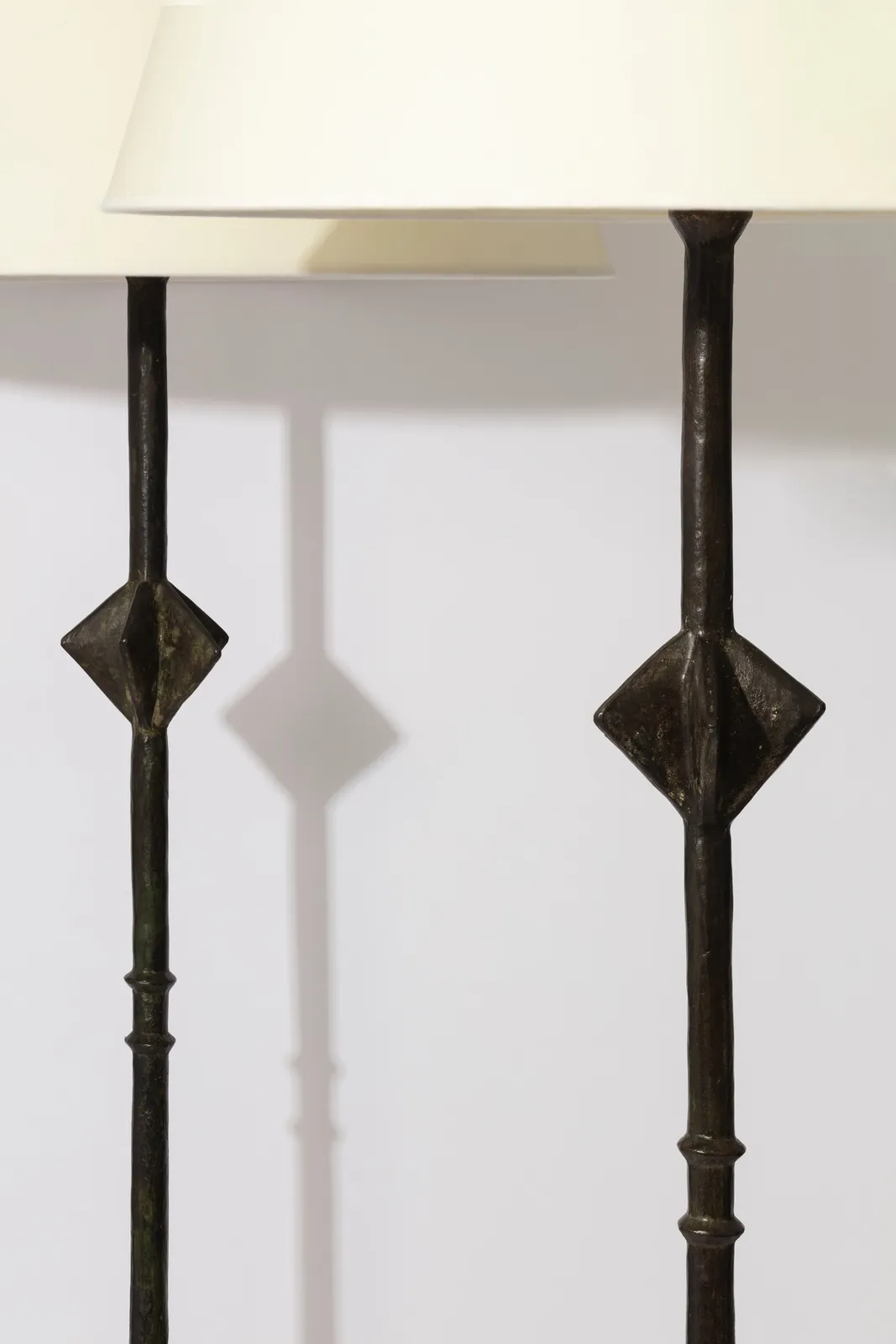 ALBERTO GIACOMETTI, PAIR OF FLOOR LAMPS 'ETOILE', c. 1936