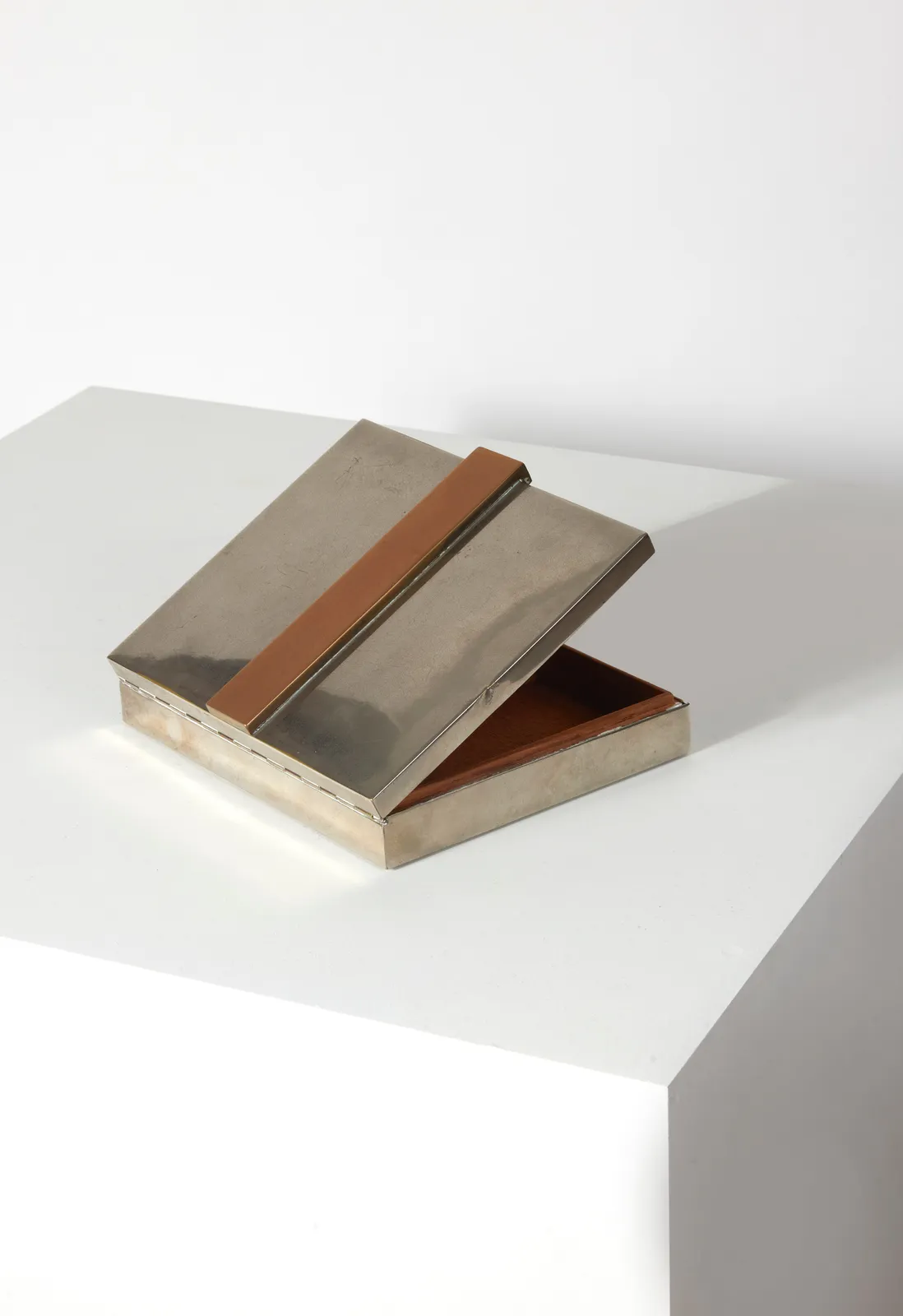 MAISON DESNY, CIGARETTES BOX, c. 1930