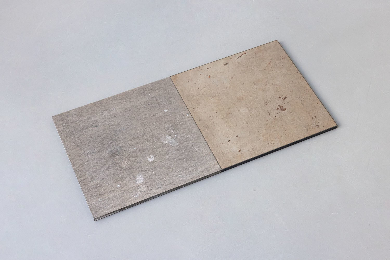 Carl Andre, Magnesium-Steel Couplet, 1999