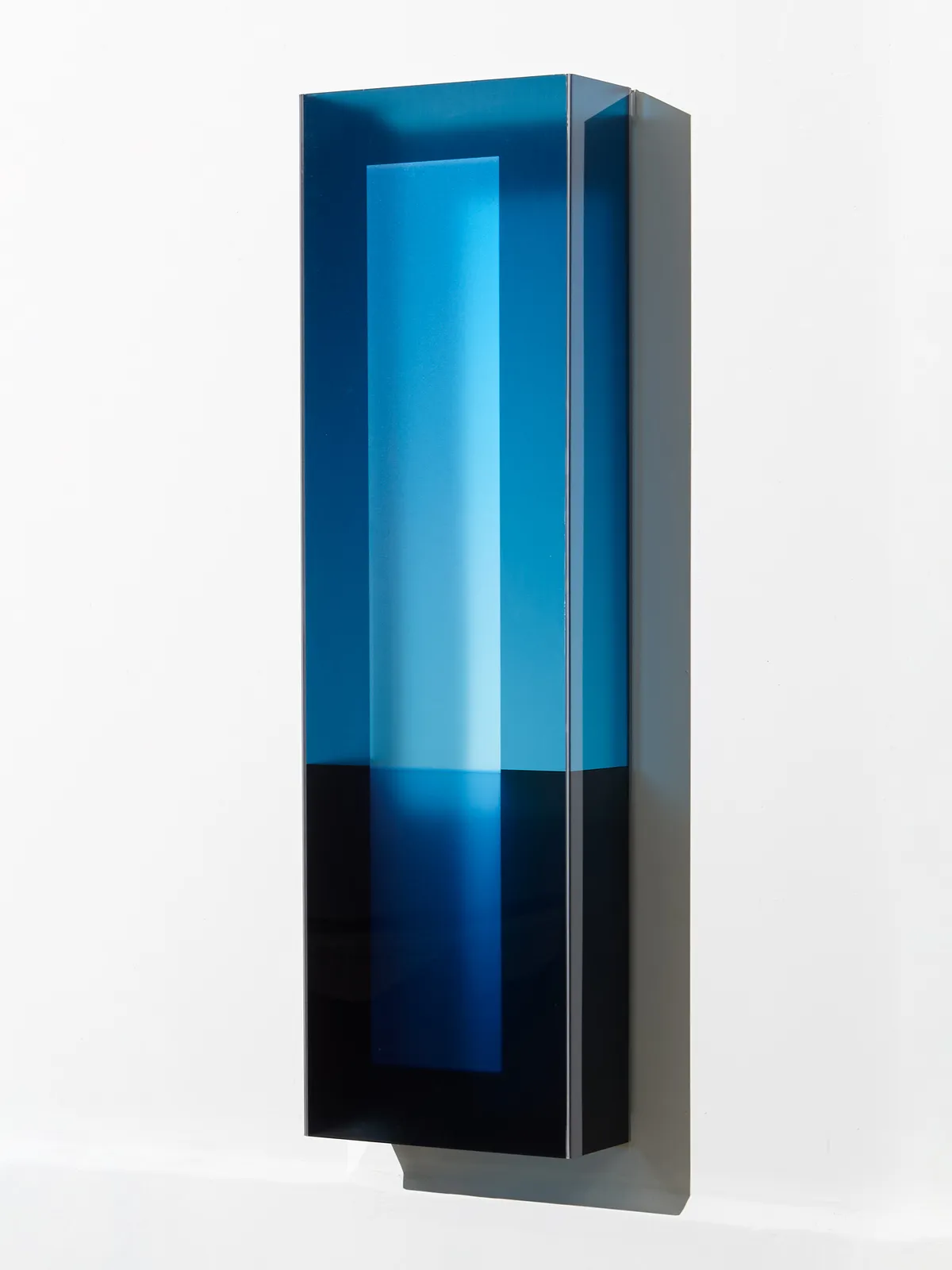 Sebastian Knot, projection reflection untitled (67315)