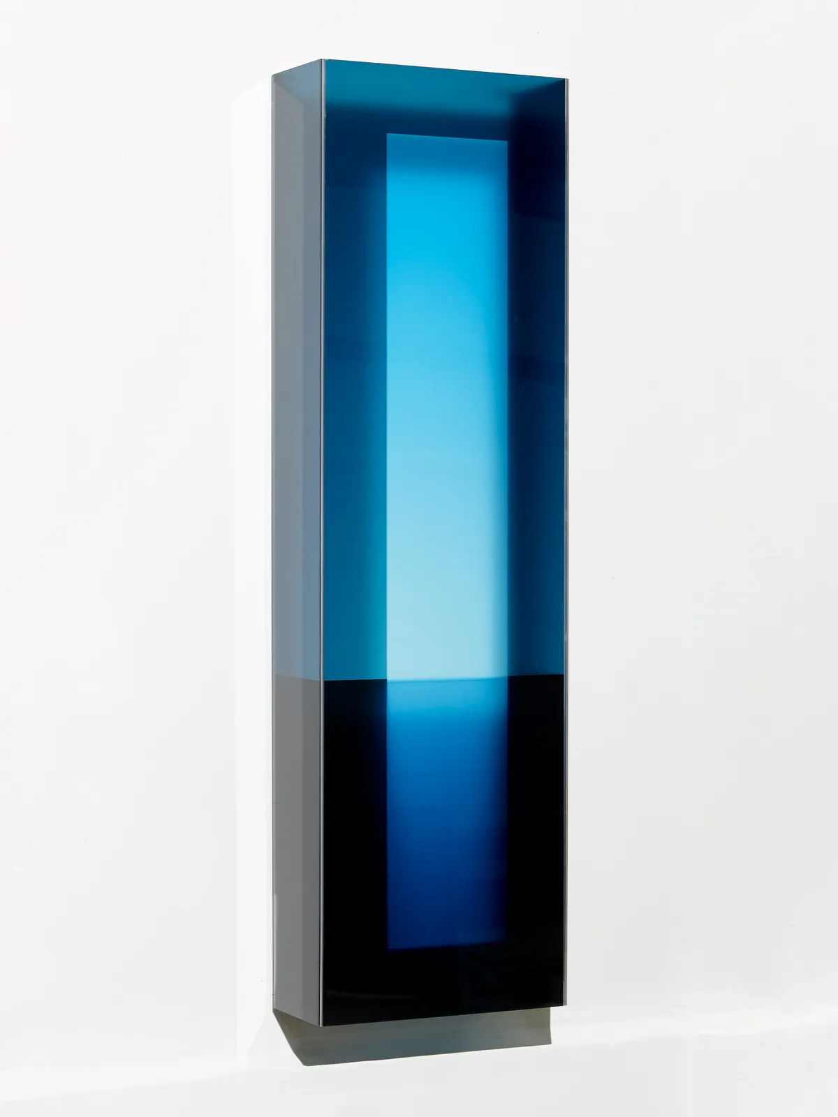 Sebastian Knot, projection reflection untitled (67315)