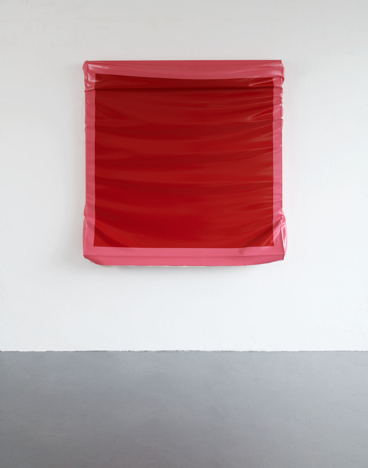 Angela-de-la-Cruz- 1