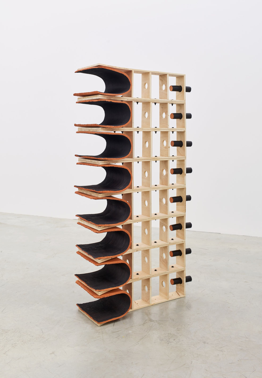 LS_Welle_2020_Shifting_Entities_2020_Philara_Collection_Courtesy_of_the_artist_Photo_Dejan Sarić