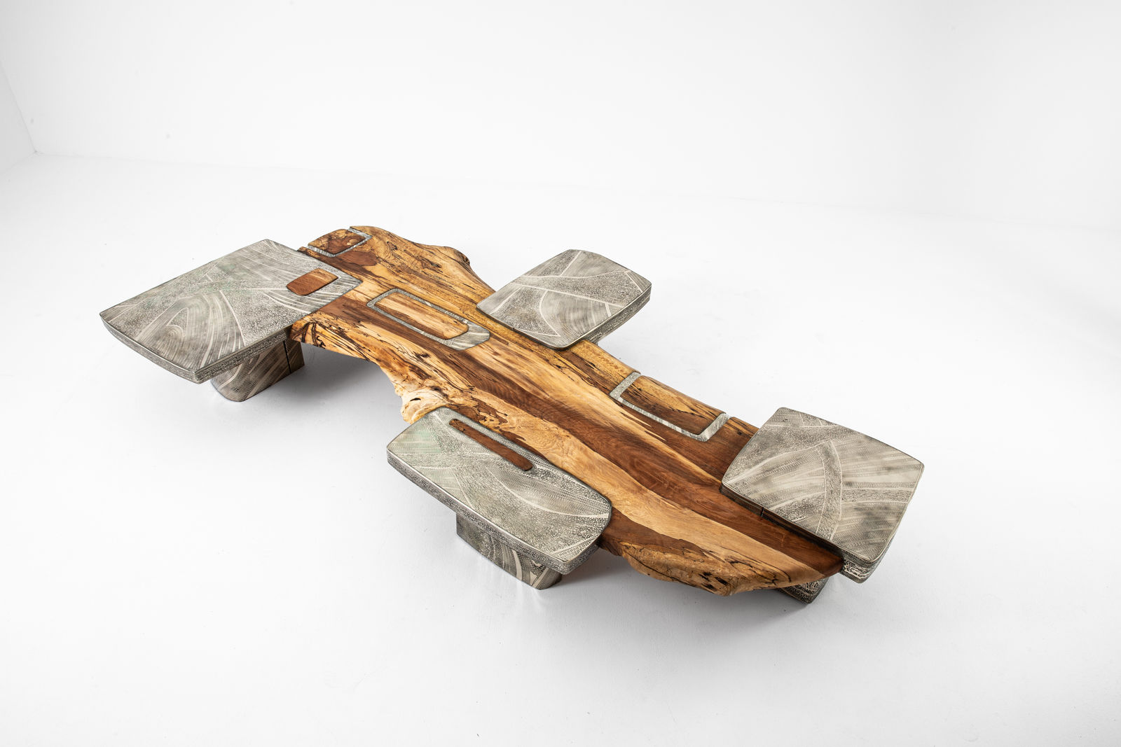 Emmanuel Jonckers, "Giane" coffee table, 2023