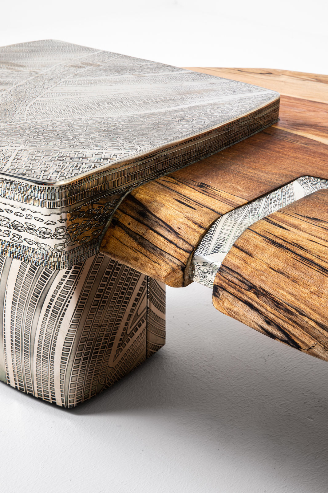 Emmanuel Jonckers, "Giane" coffee table, 2023