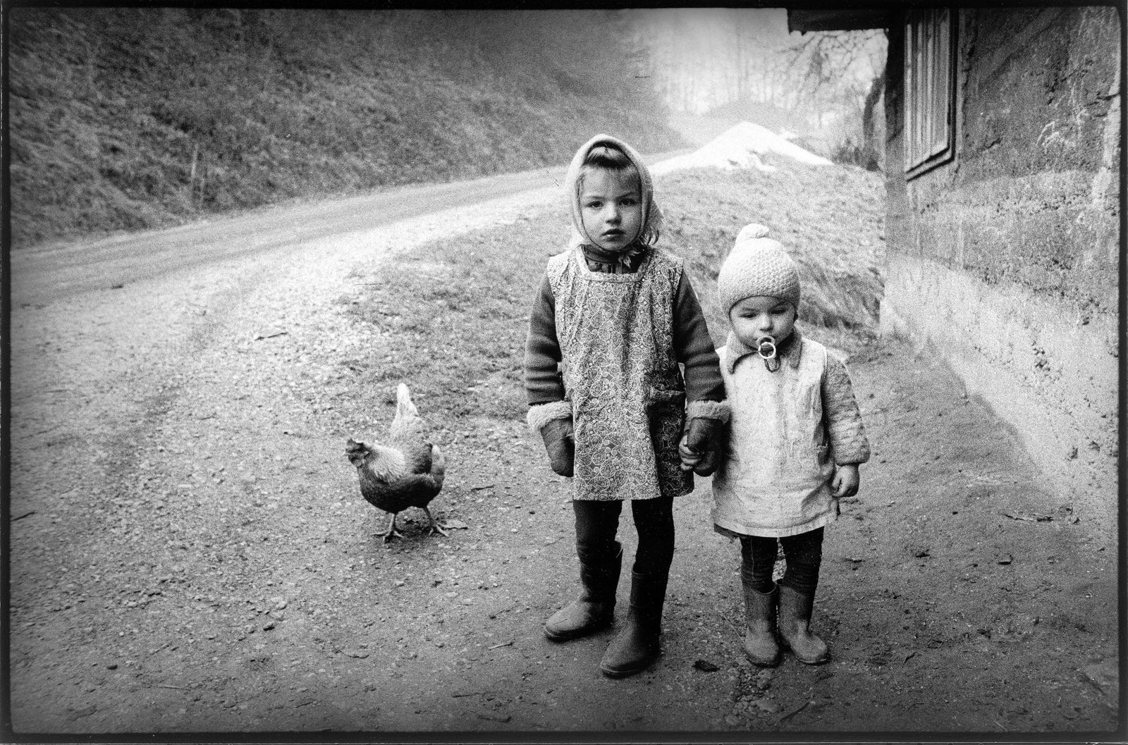 Stojan Kerbler, Sisters, 1975