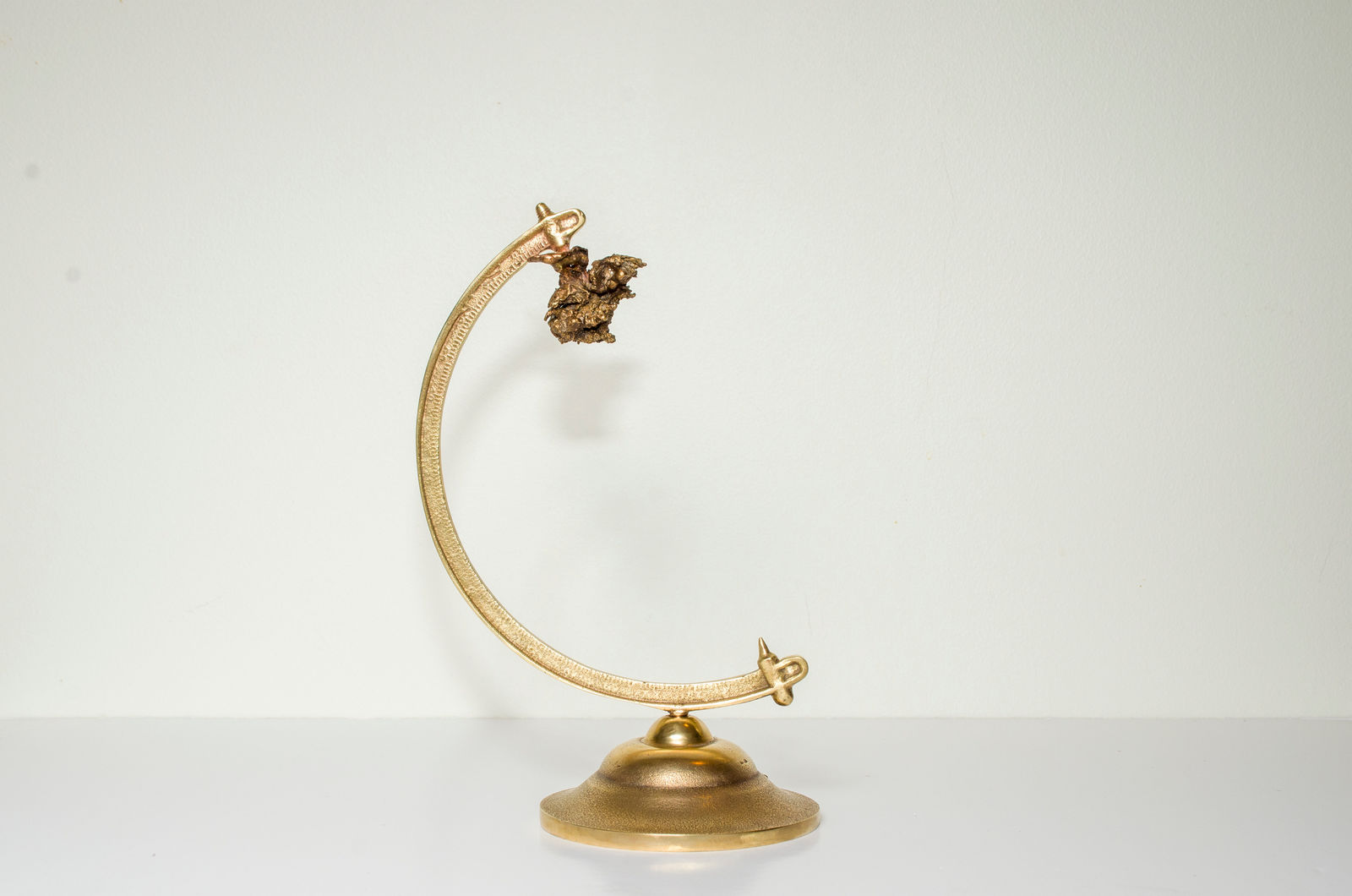 Zahra Zavareh, Content Under Extreme Pressure I, 2024